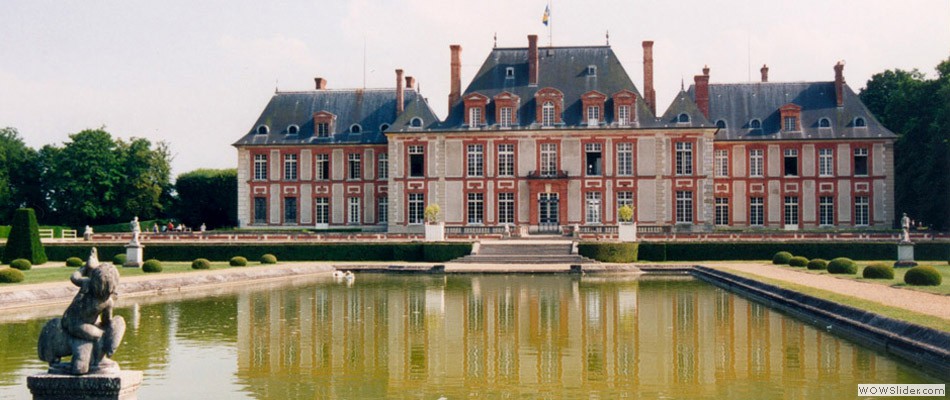 Breteuil_chateau_cote_parc